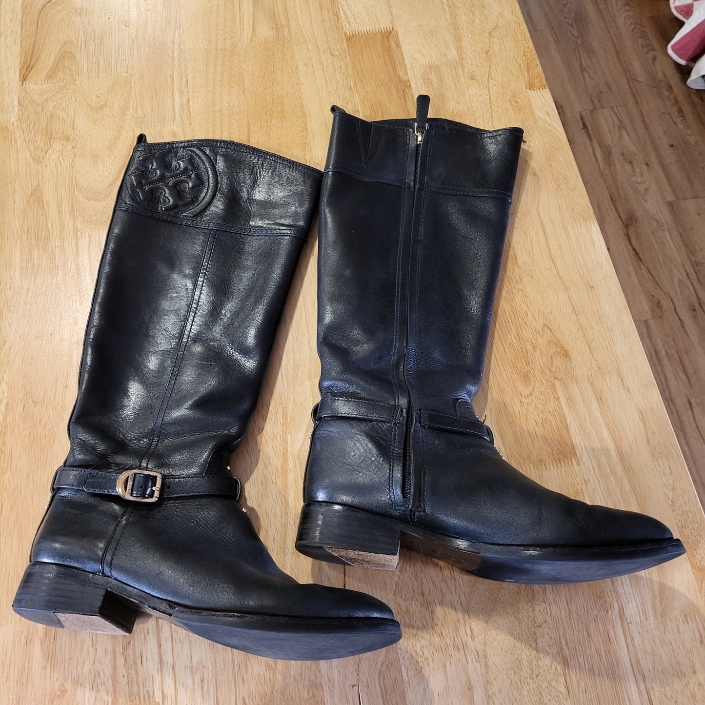 Tory Burch Black Leather Riding Boots Gold Hardware Embossed Stitched 8M