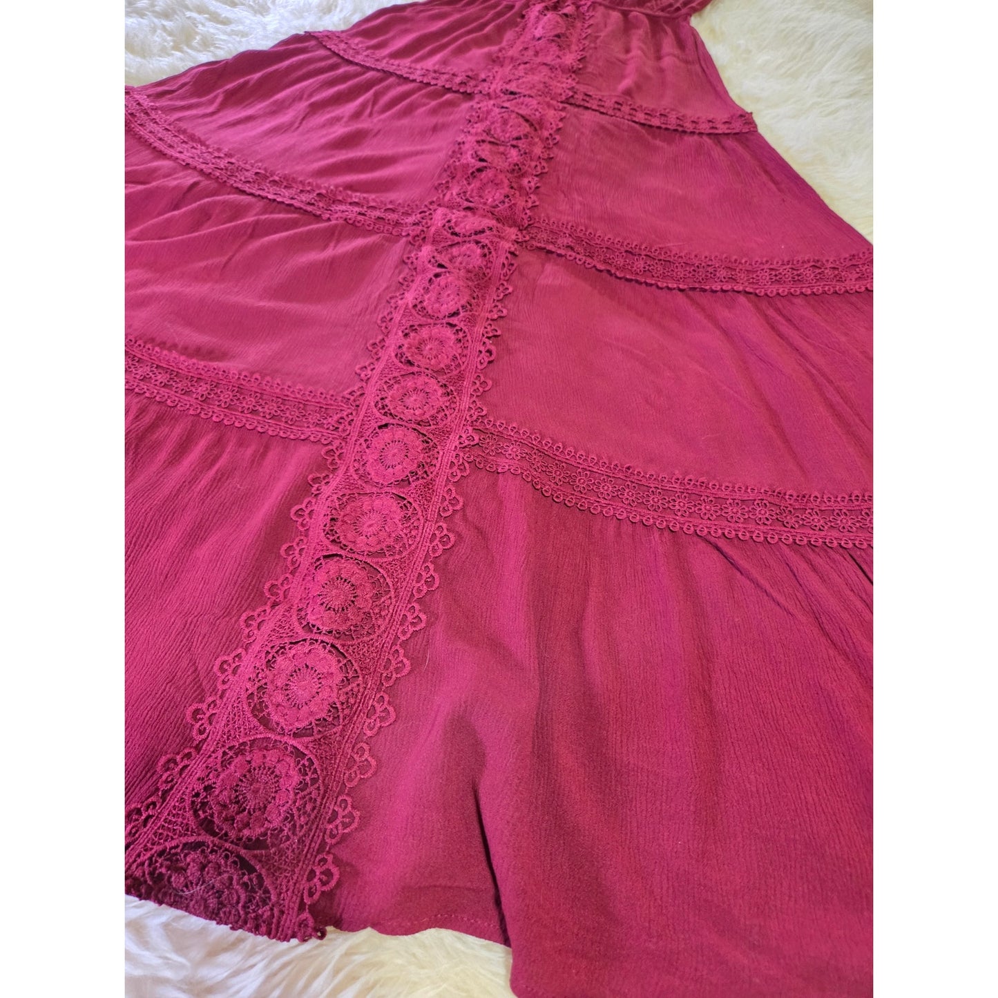 Maroon elastic tube dress sleeveless maxi crochet detail 30" bust