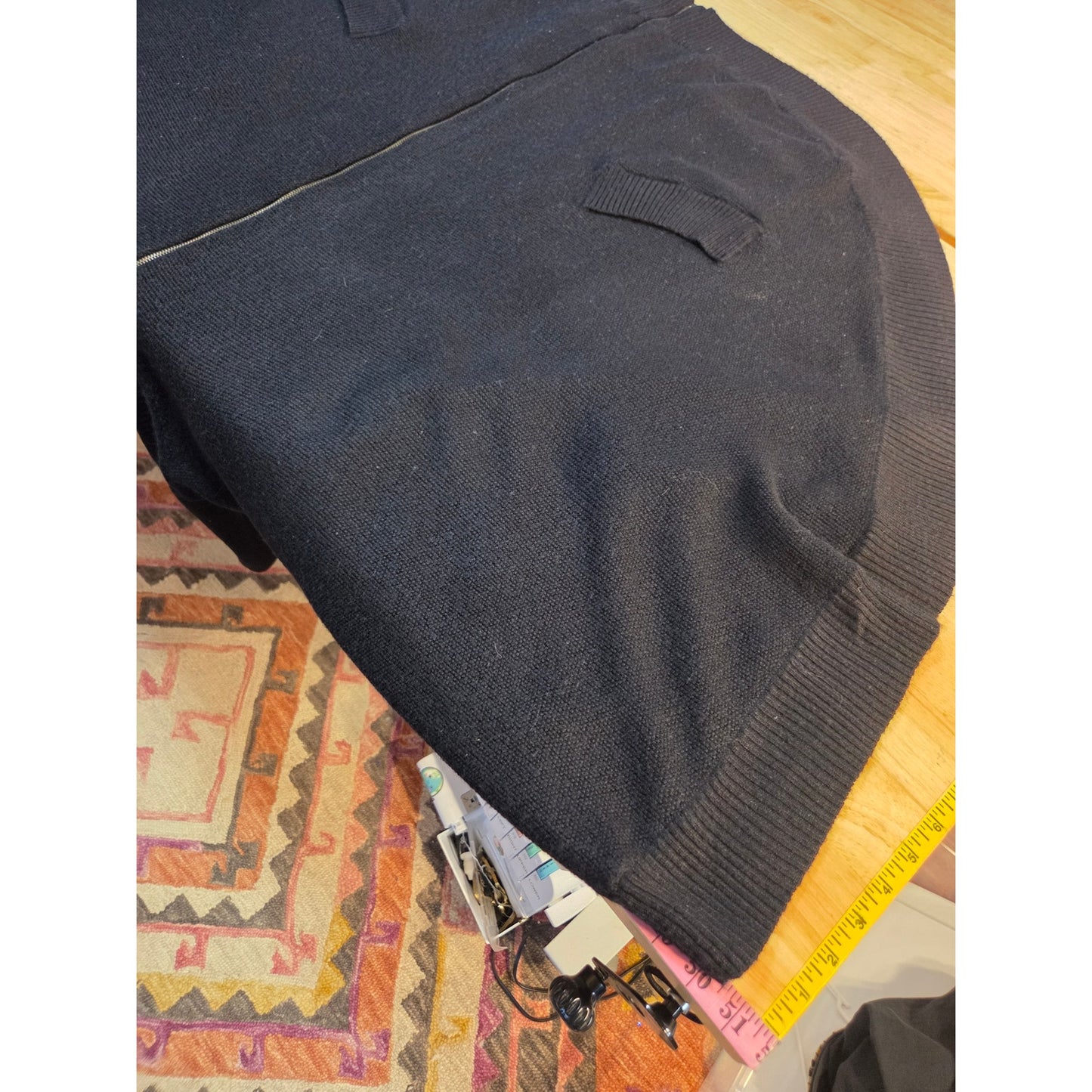 H&M Black close knit hooded Poncho zip front pockets  one size