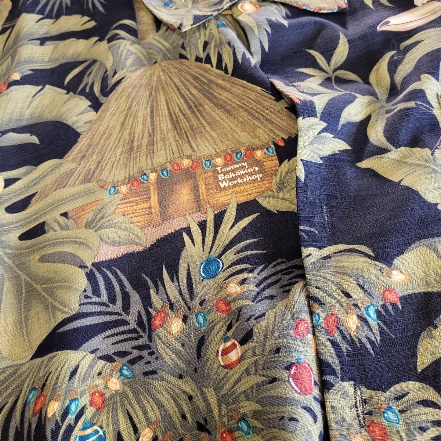 Tommy Bahama 100% Silk Christmas Island Hawaiian Tiki Santa XXL Embroidered
