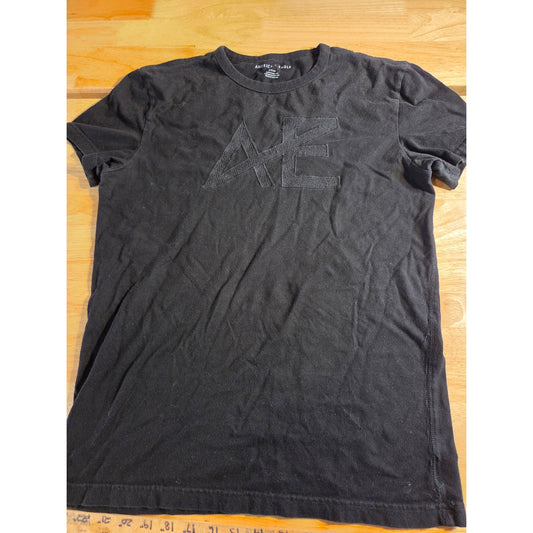 Vintage Y2K American Eagle black on black cotton t-shirt front and back logo sm
