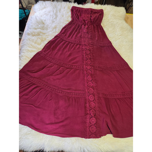 Maroon elastic tube dress sleeveless maxi crochet detail 30" bust