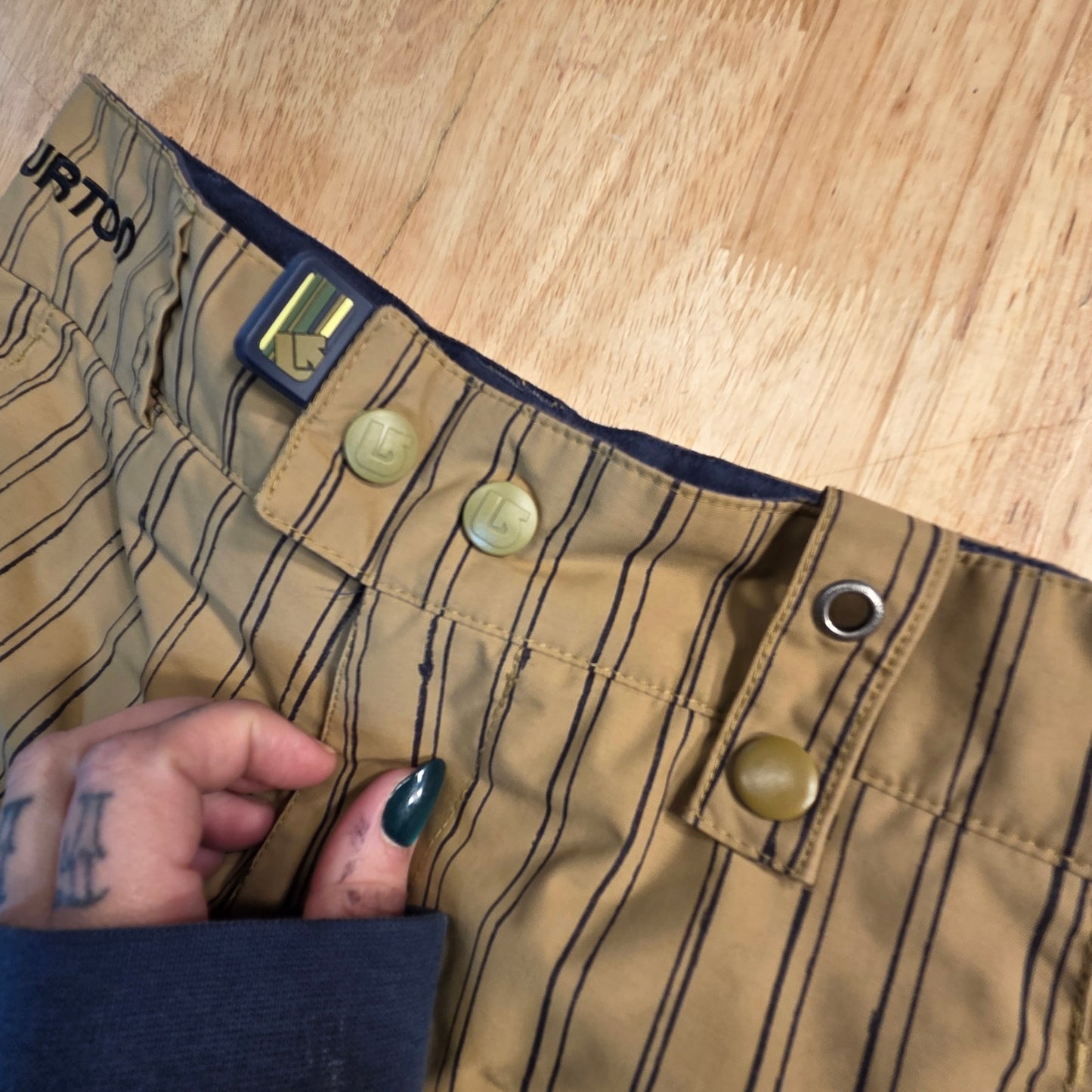 Burton Sean White Collection khaki pinstripe kids snowboard pants large pockets