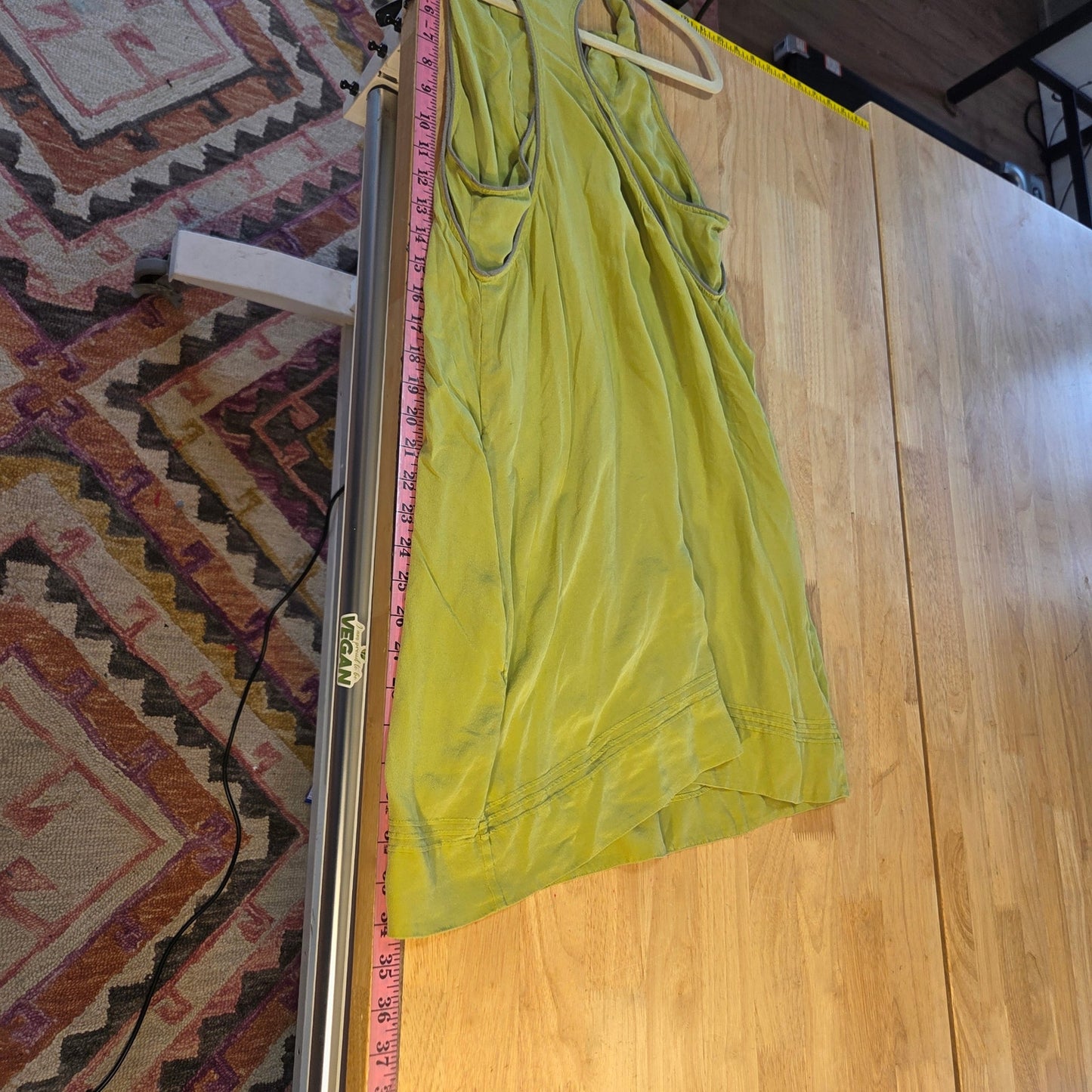 Bcbgmaxazria chartreuse neon green silk sleeveless tank dress embroidered med