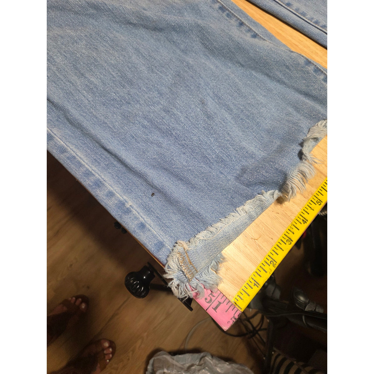 True craft relaxed wide leg size 12 distressed light wash jeans