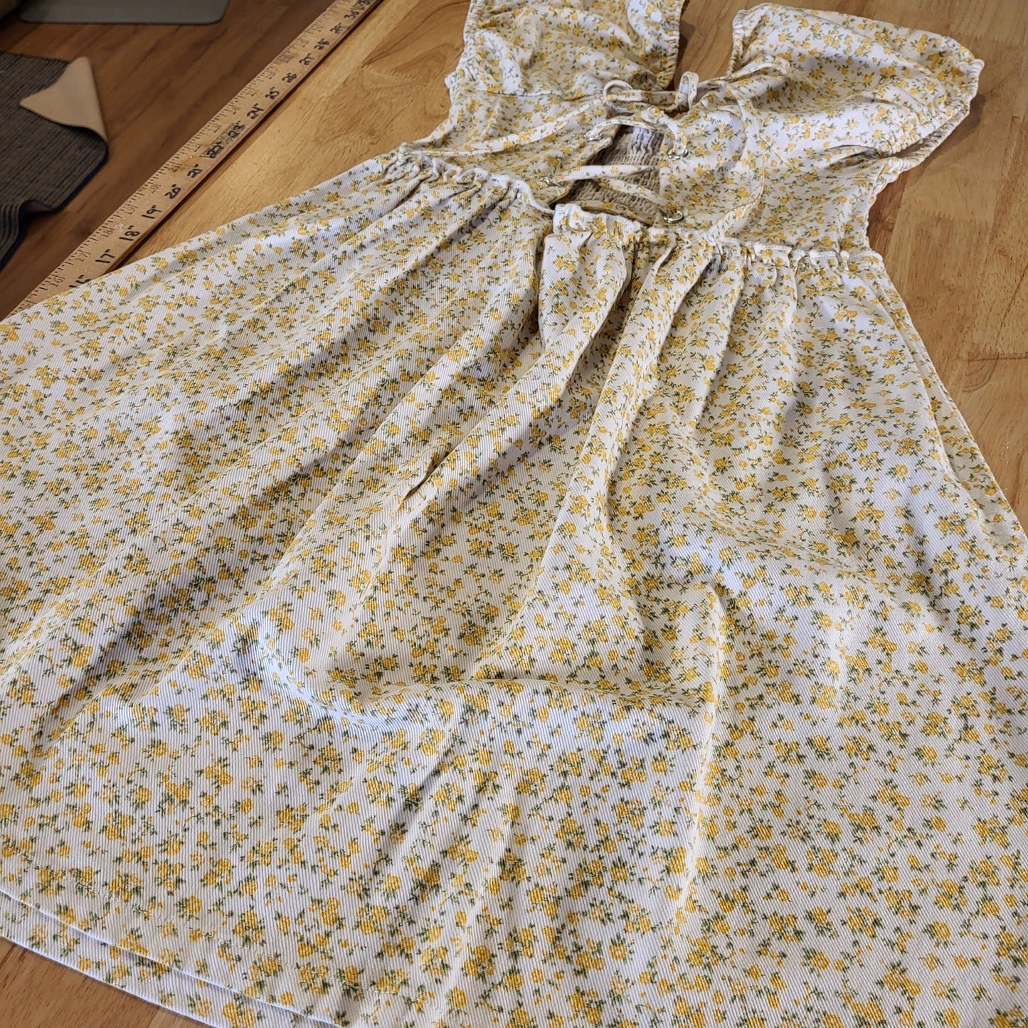 American Eagle Outfitters White Denim Yellow Flower Dress Laced Front Stretch