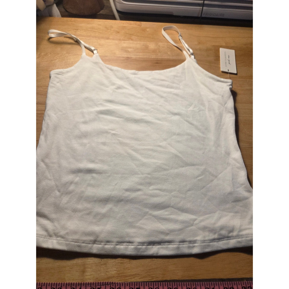 New with tags Luxe Classics pink rose white tank top double lined large