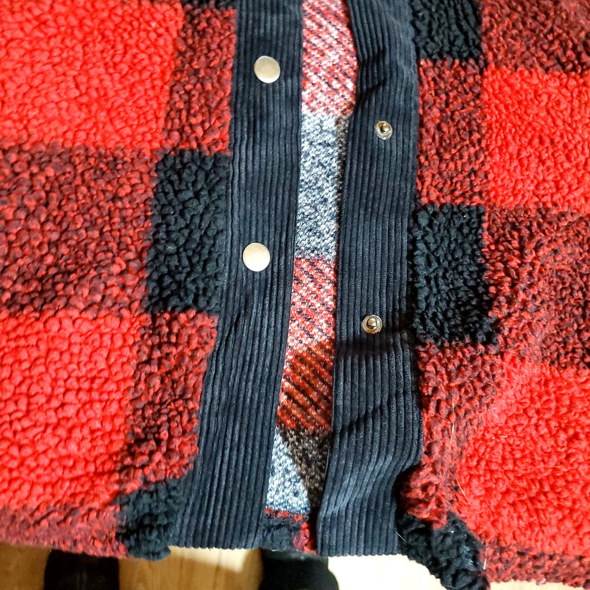 Pink Rose size small Buffalo check collared snap front pocket shearling fuzzy