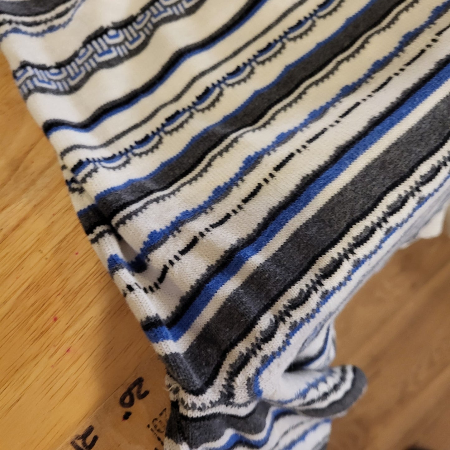 Izod Cotton White Blue Striped Wave Turtle Neck Sweater Large