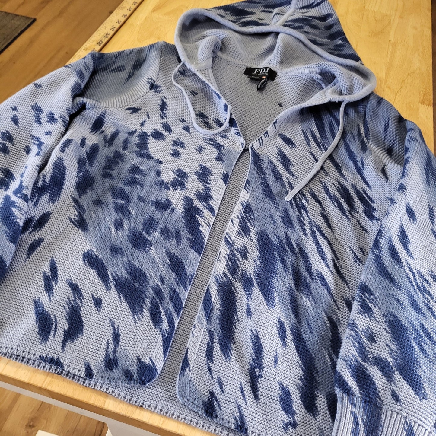 FDJ Blue Animal Print Knit Hooded Long Sleeve Sweater Small