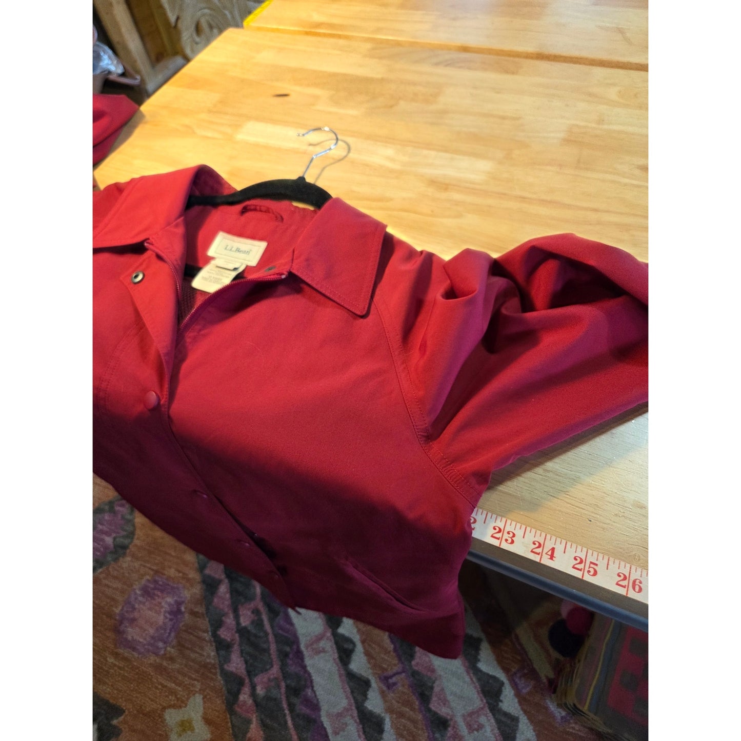 LL Bean red jacket zipper pocket size medium water resistant work jacket