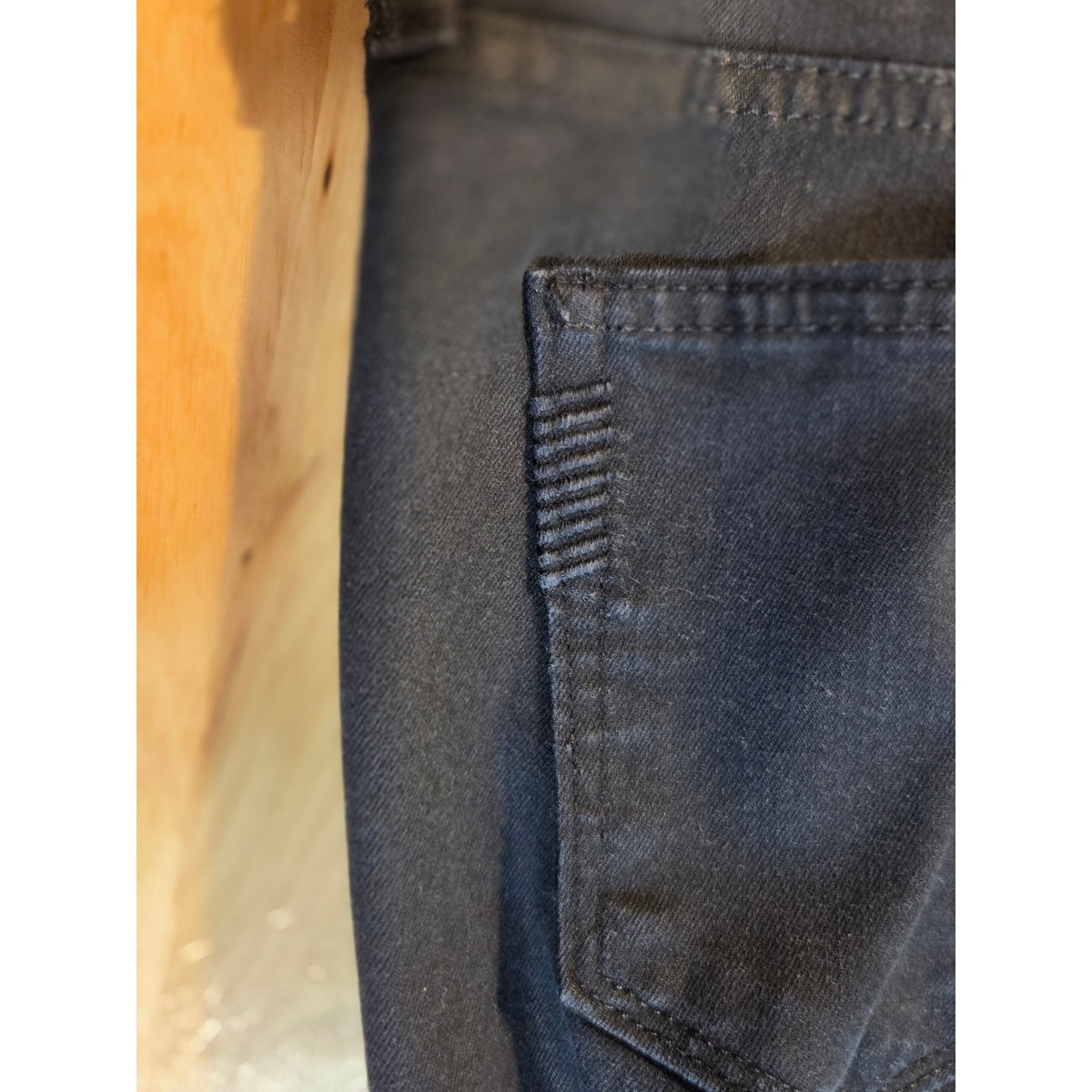 Black Paige skinny jeans Verdugo ankle size 32