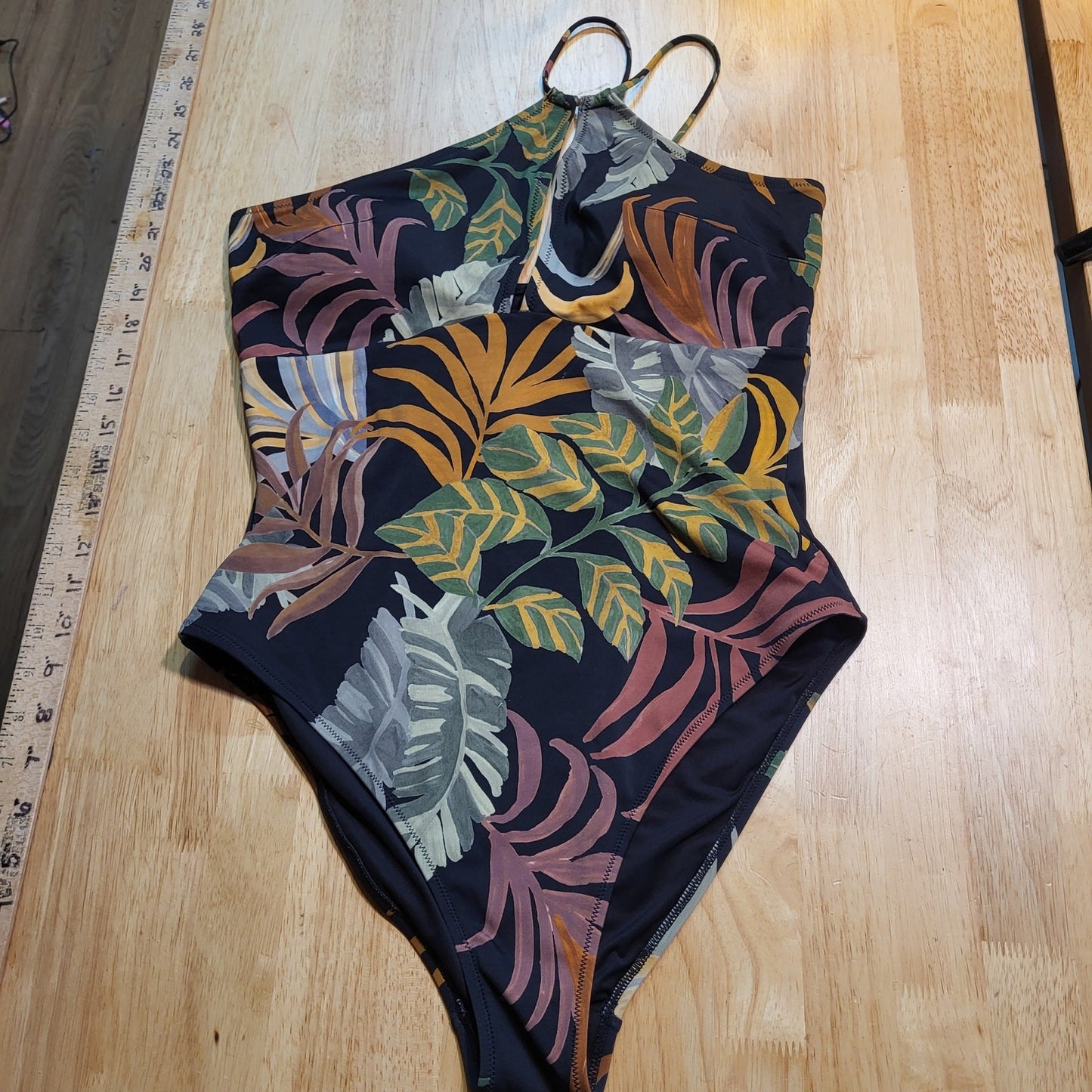 Size 14 Berry Color Floral Botanical One Piece Bathing Suit Side Shoulder Strap