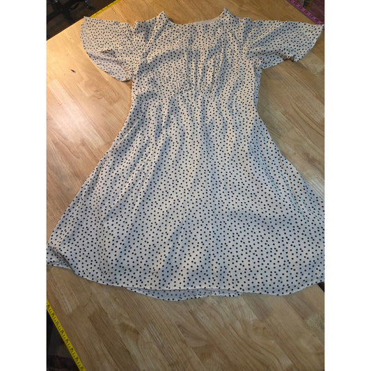 GB brand white polka dot flutter sleeve open back knee length dress size large