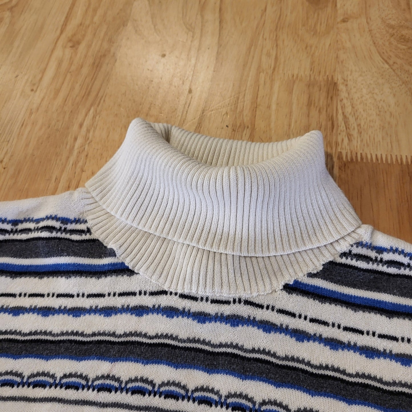 Izod Cotton White Blue Striped Wave Turtle Neck Sweater Large