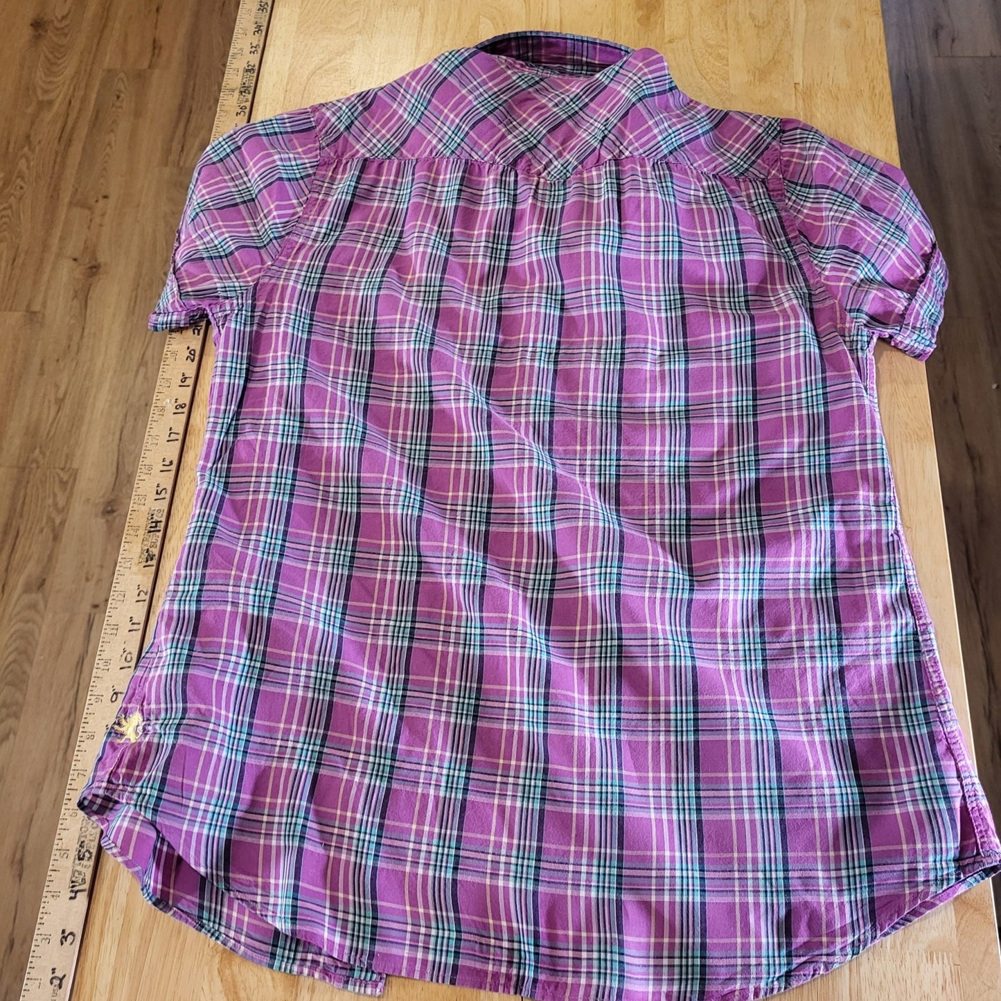 Express Purple Tartan Plaid Short Sleeve Pearl Snap Collared Button Down M