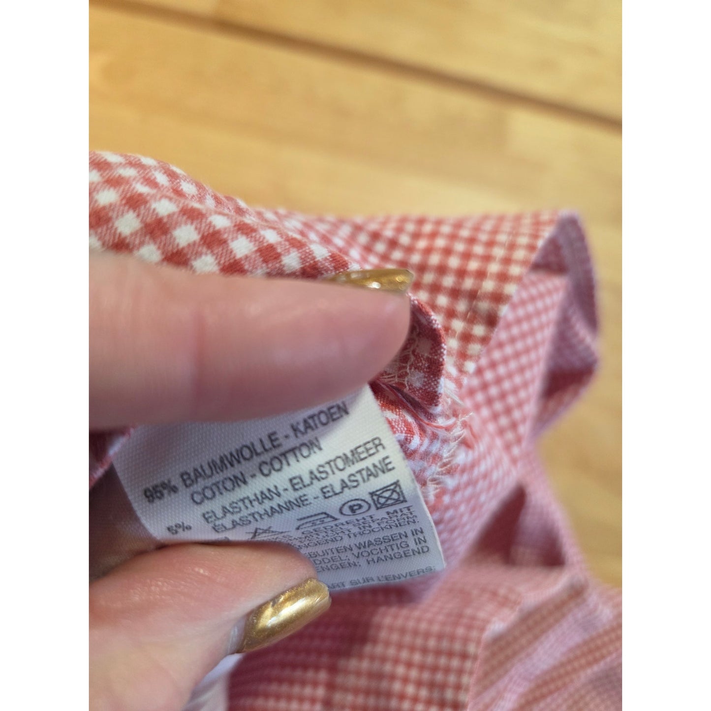 Vanilla cotton stretch red gingham cigarette pants zipper pocket size 44