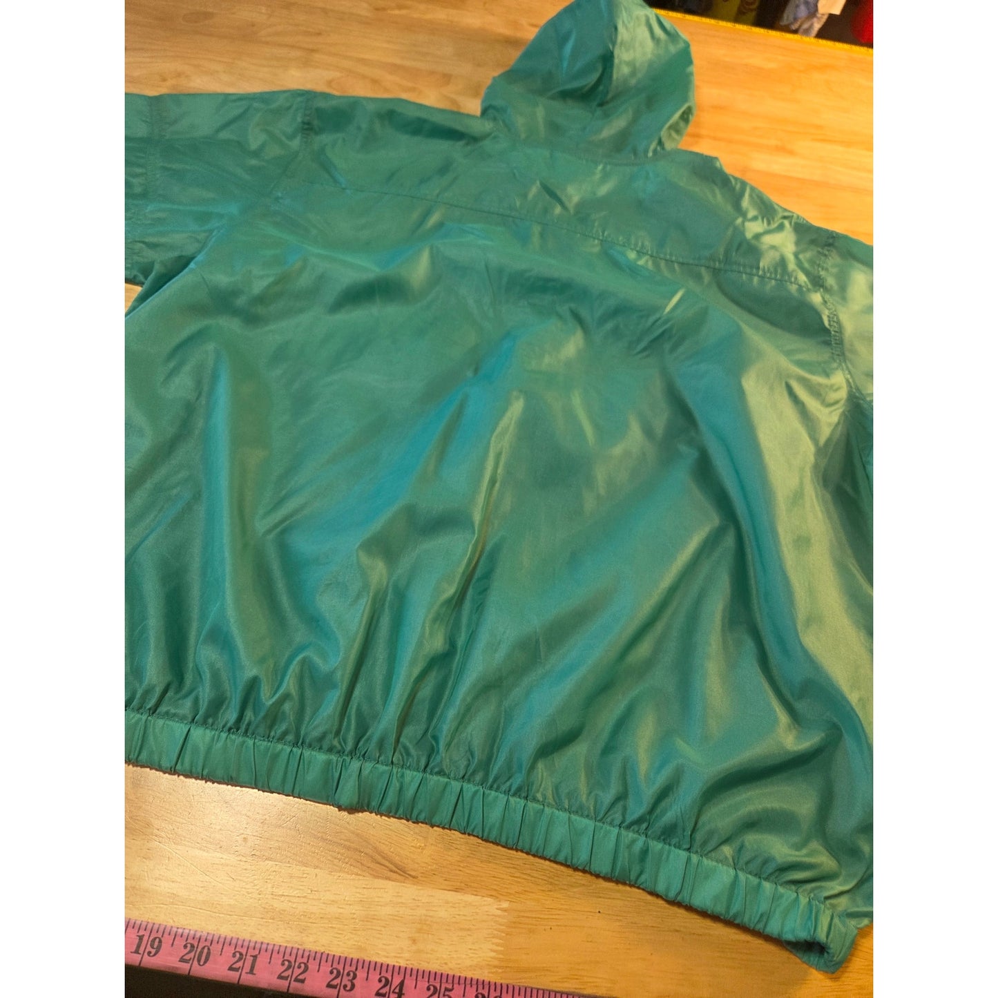Lacoste light green pullover hooded windbreaker zip kangaroo pocket nylon XL