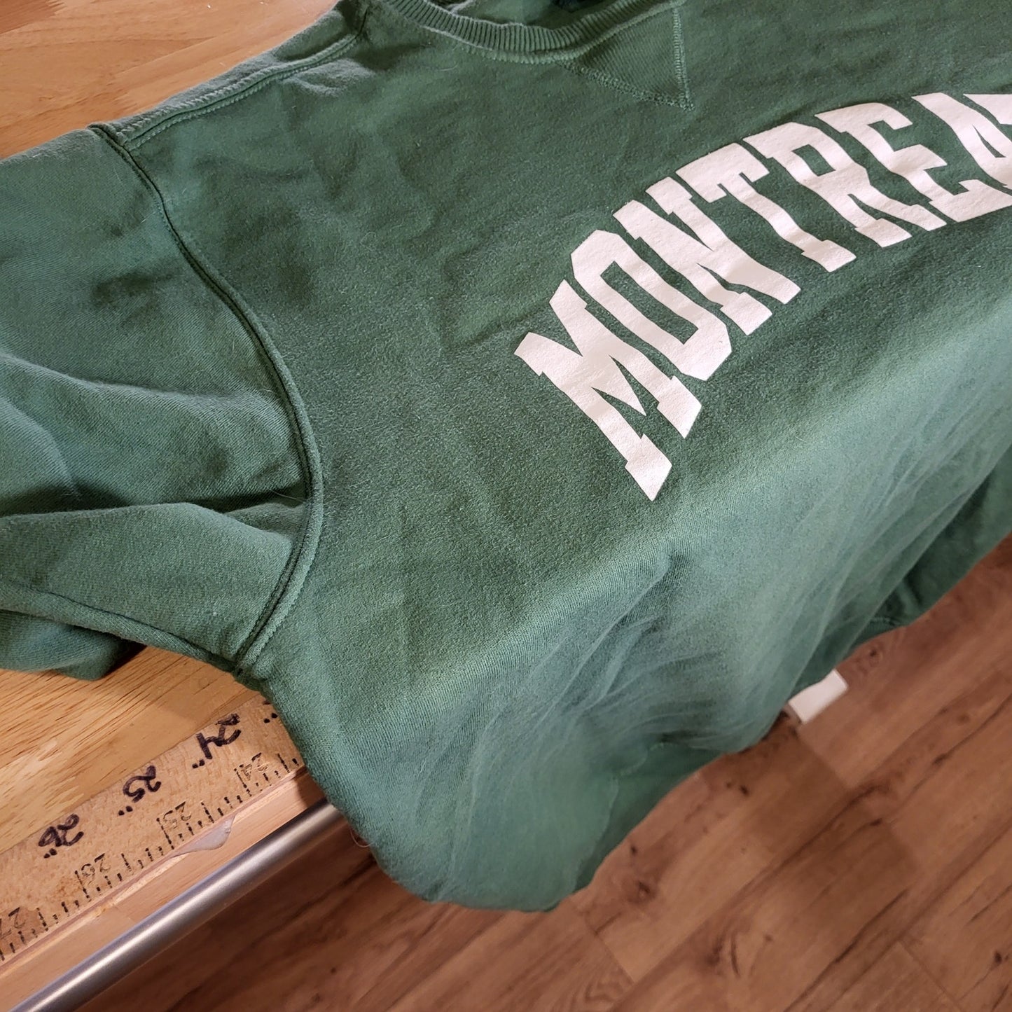 Montreat Christian College Green Sweatshirt Large 23" Pit to Pit 26" Long