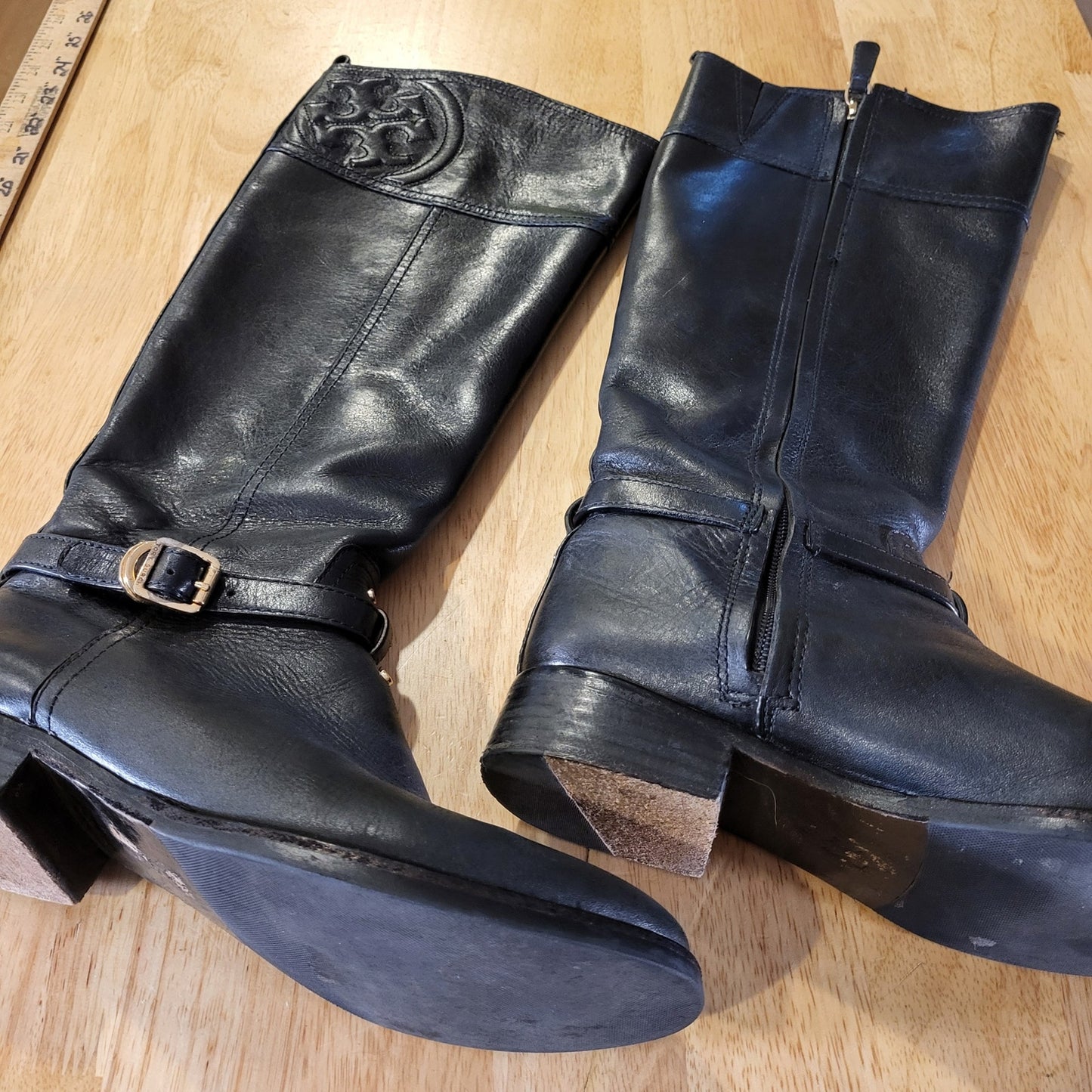 Tory Burch Black Leather Riding Boots Gold Hardware Embossed Stitched 8M