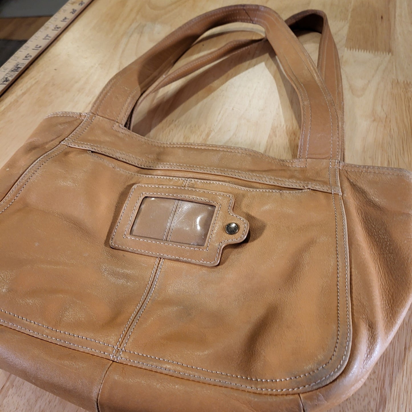 Fossil 100% Leather Tan Shoulder Bag Pockets 13" x 9"