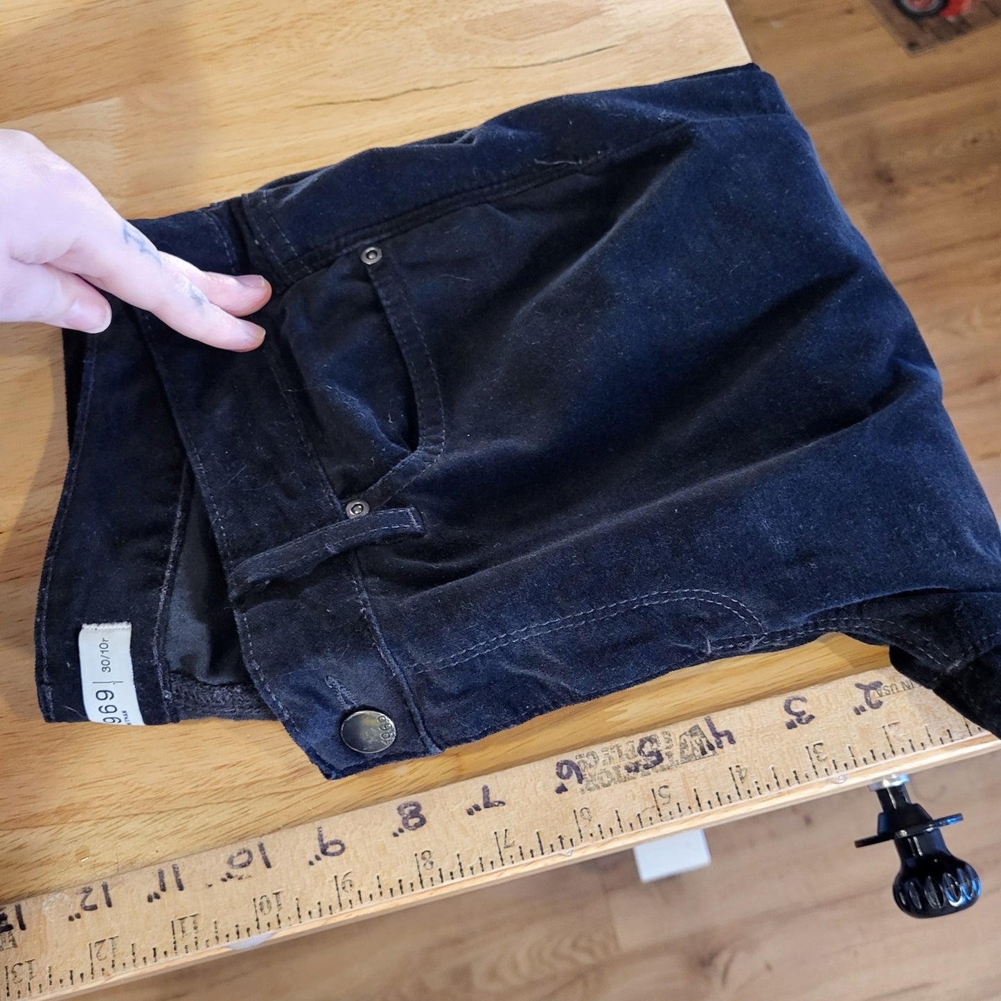 Gap 1969 30/10r Black Straight Leg Jeans Cotton Blend 9" Rise 31"Inseam