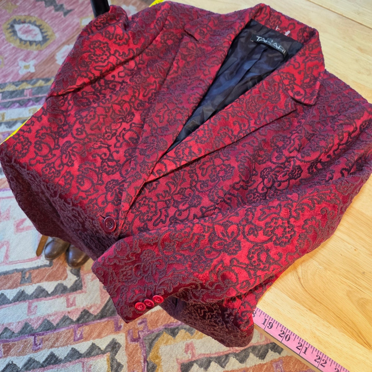 Tahari red blazer black embroidery size 14 lined wool blend