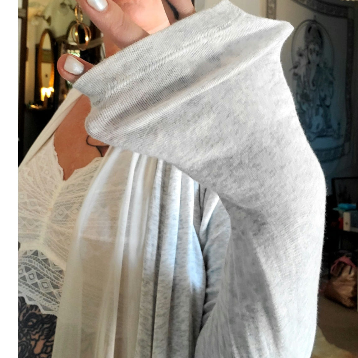 Cabi Gray jersey knit tissue him cardigan Shear panel gathered back medium