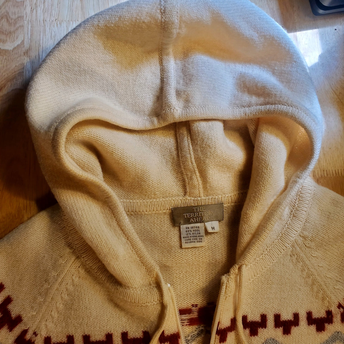 The Territory Ahead cream wool blend Fair Isles hooded zip front sweater medium