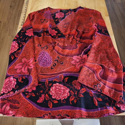 New York City Design Co. Colorful Pink Graphic Print Silk Blouse Bell Sleeve L