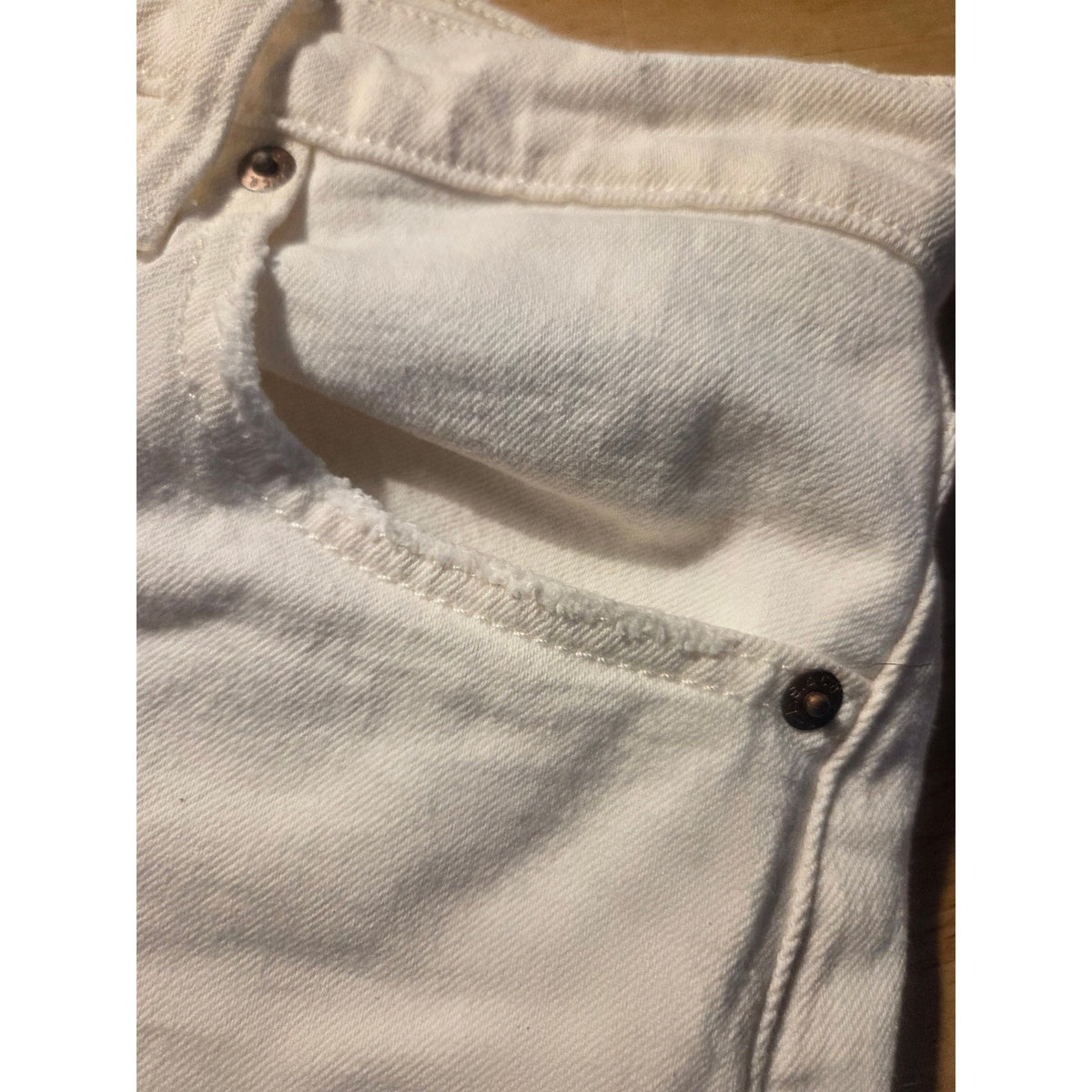 Levi's white cut off denim jeans shorts 27 w
