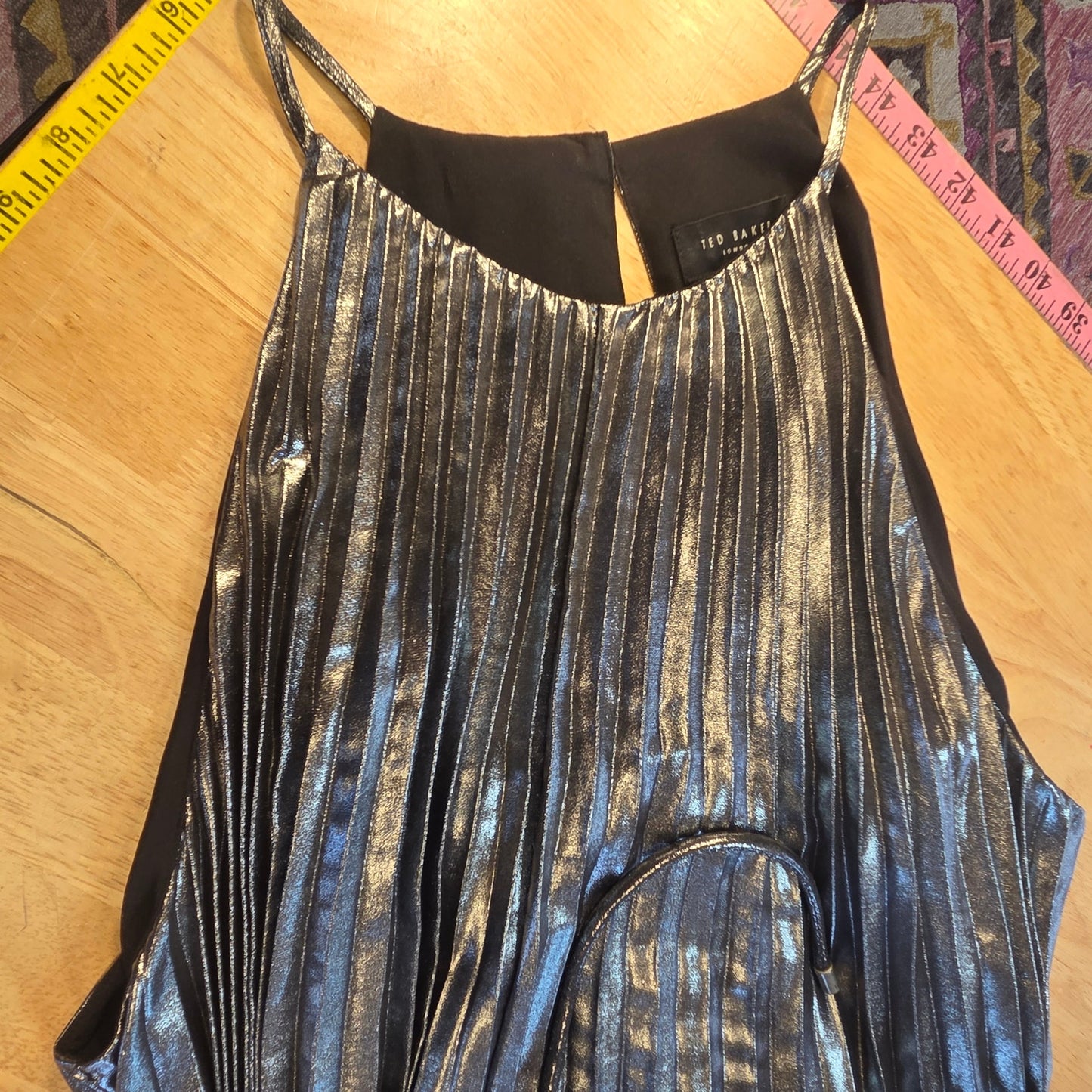Nwt Ted Baker silver metallic pleated sleeveless midi dress belted a line size 5