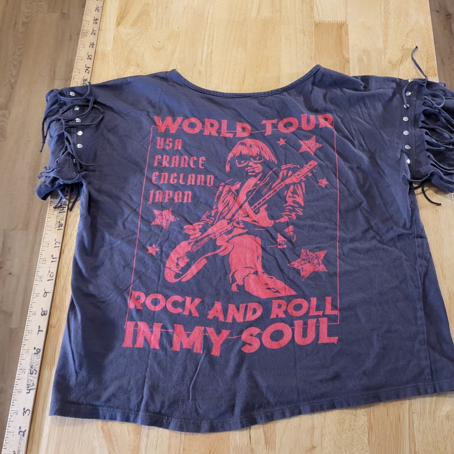 VibeN' Rock & Roll T-shirt Fringe Gray Short Sleeve Cropped Studded M