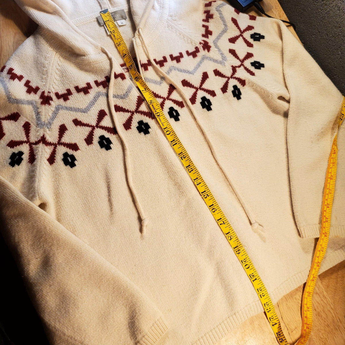 The Territory Ahead cream wool blend Fair Isles hooded zip front sweater medium