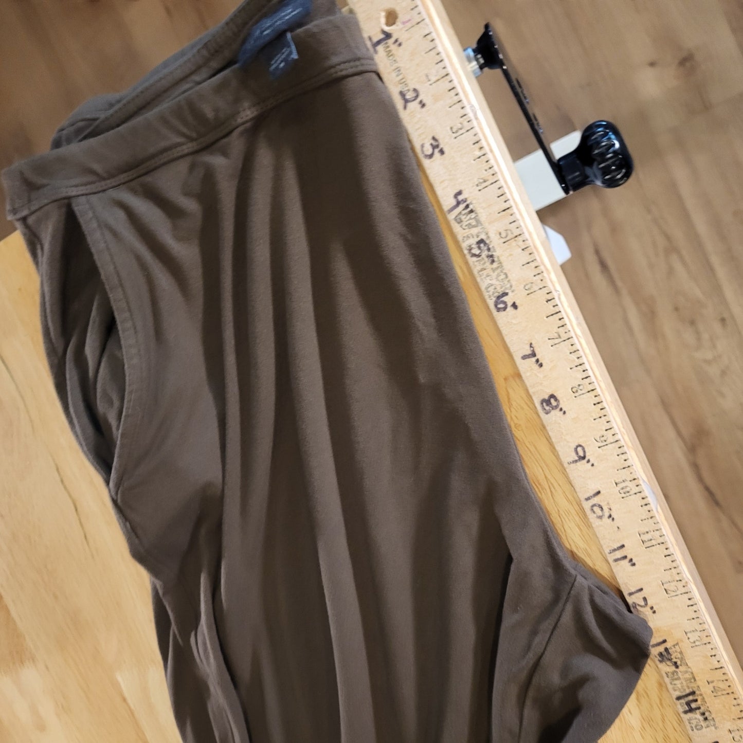 J. Jill Wearever Collection Full Leg Cropped Brown Size Medium Jersey Stretch