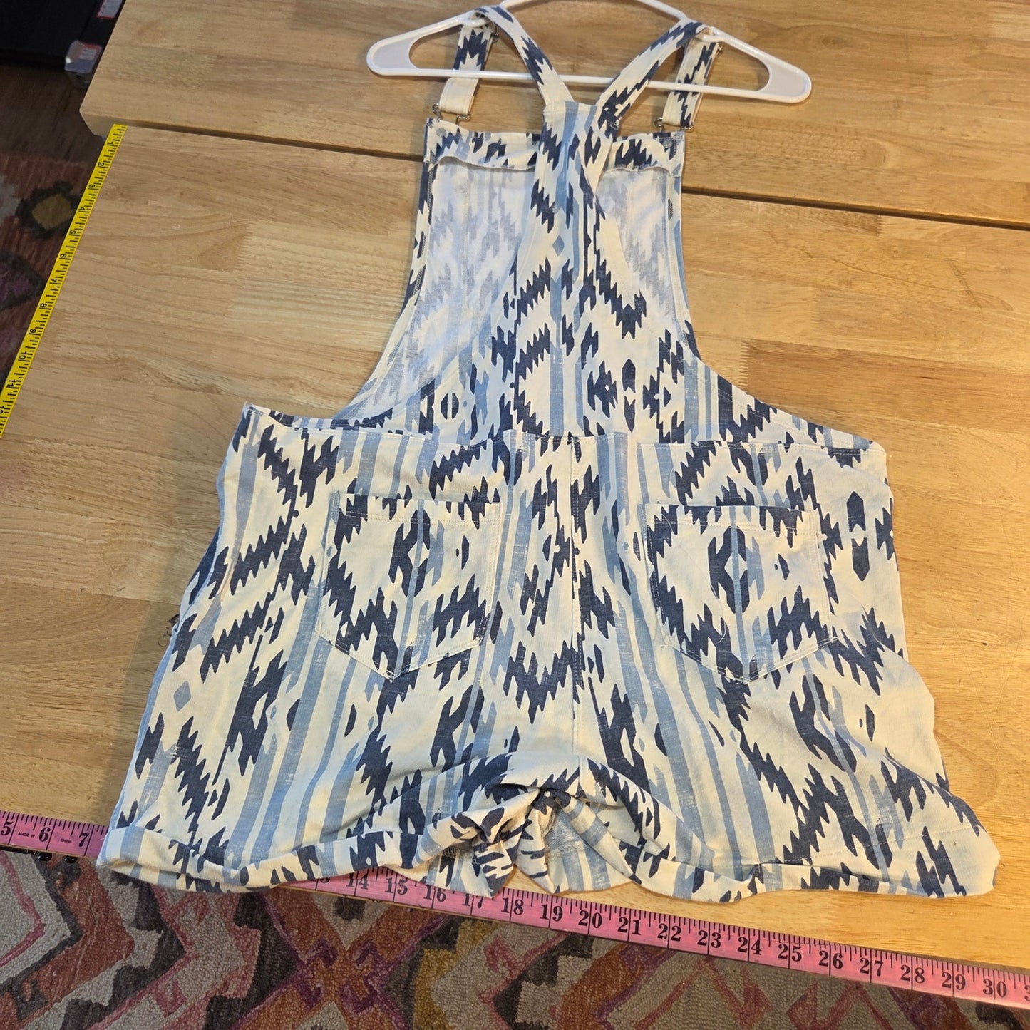 Cato Jersey Net Aztec print cream and blue overall shorts size large