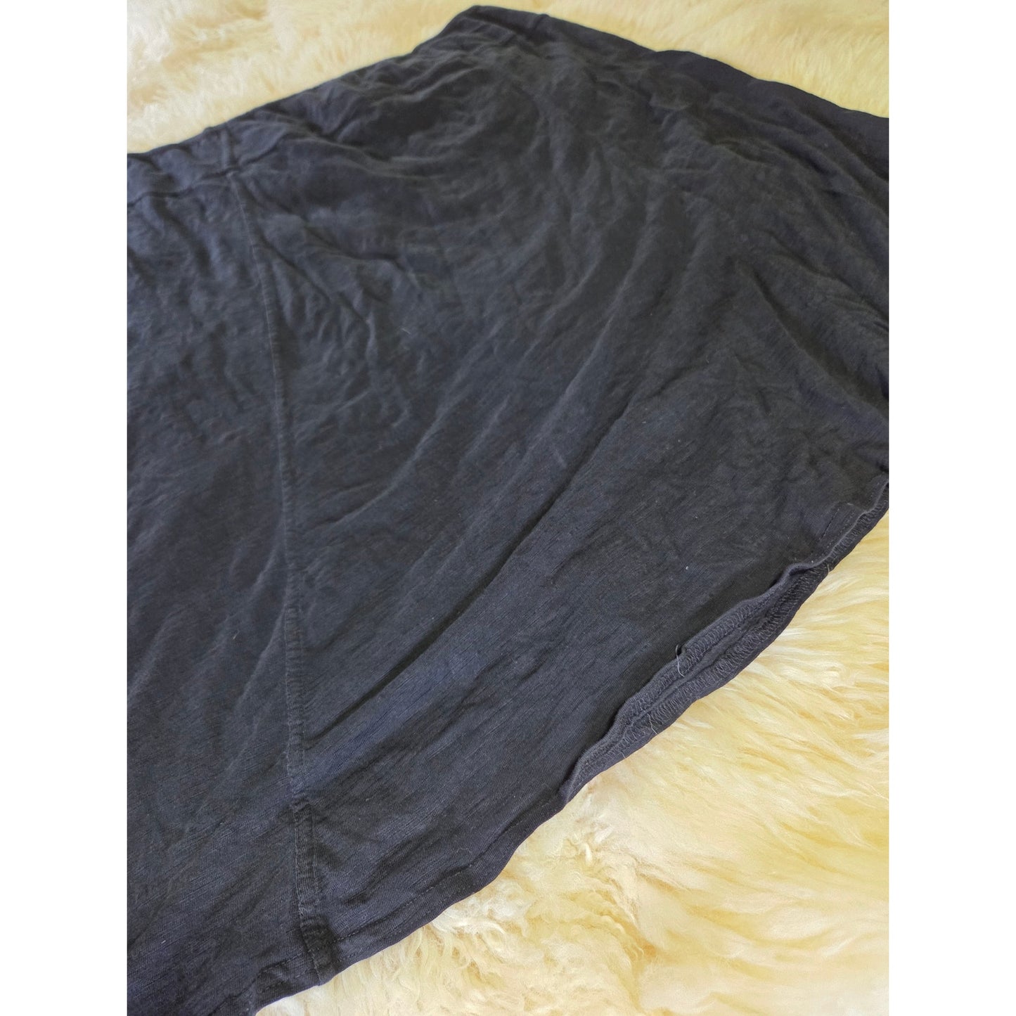Prana black jersey knit asymmetrical t-shirt skirt Shin length black XL