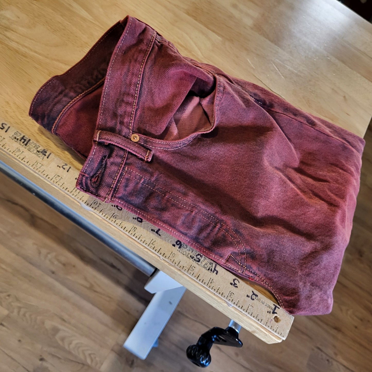 Levi's 501 CT Maroon 31 x 32 Tapered Denim Jeans Faded Tag 90.s Custom Cut