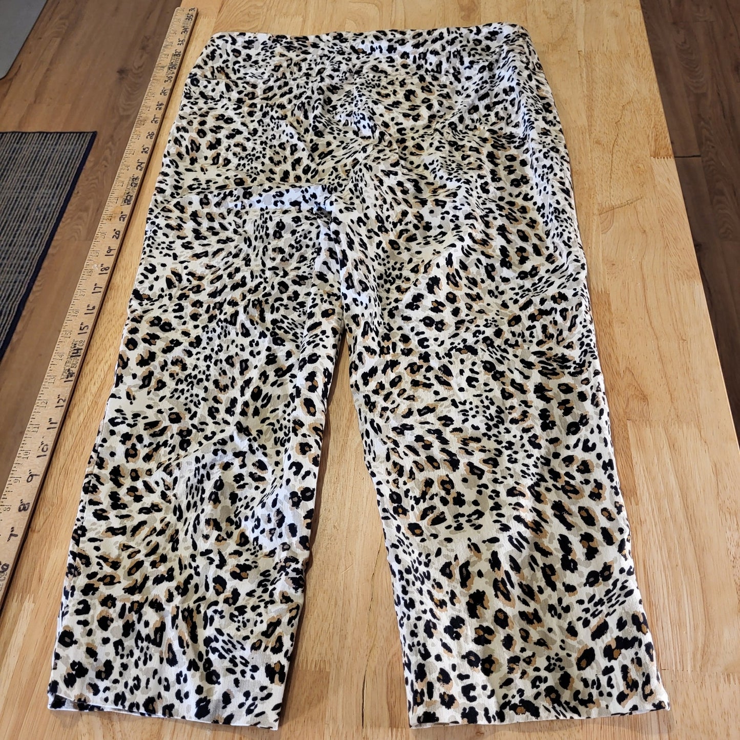 Zac & Rachael Stretch Cropped Leopard Pants Wide Waist Band