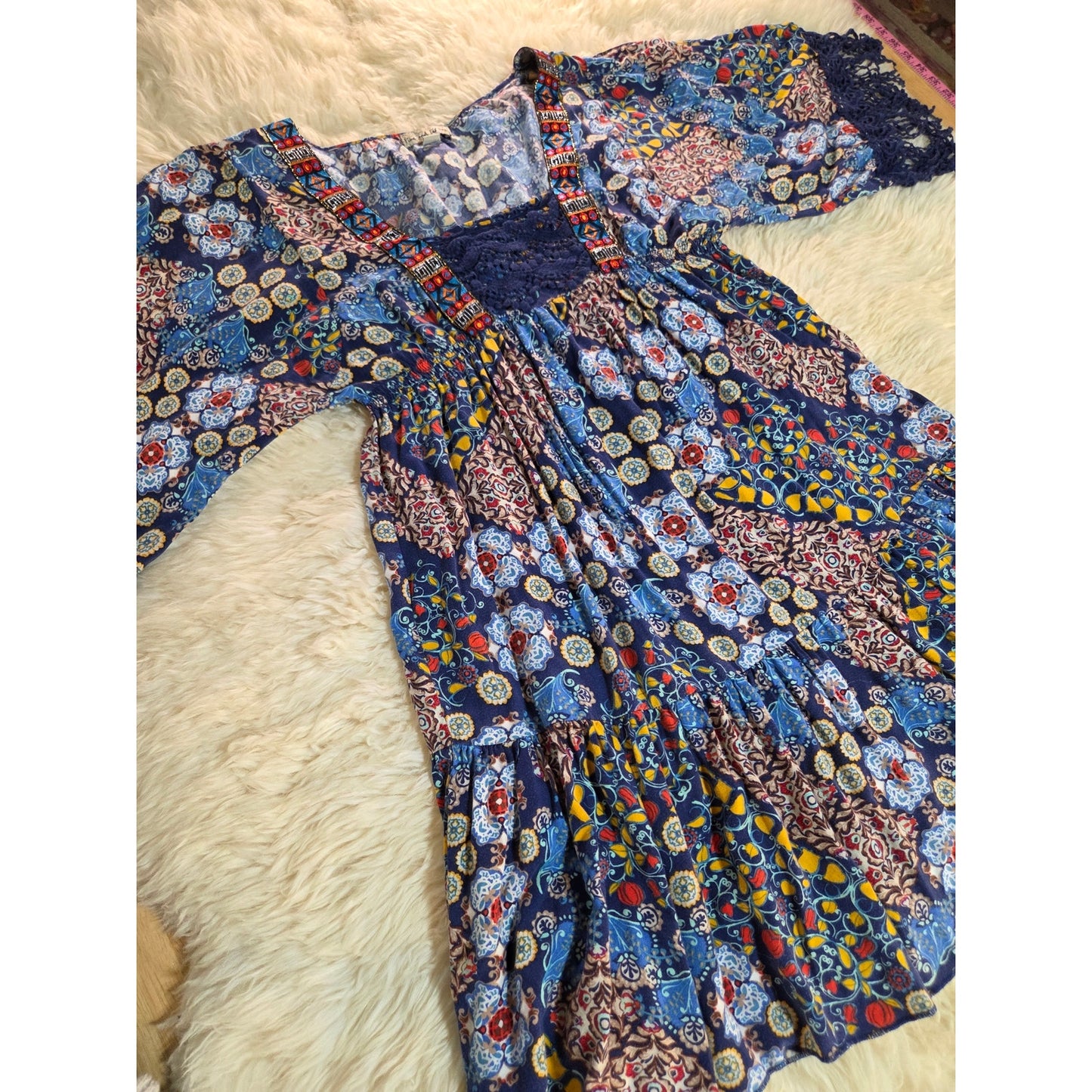 Live and Let Live colorful primary color blue Paisley red Mini dress small