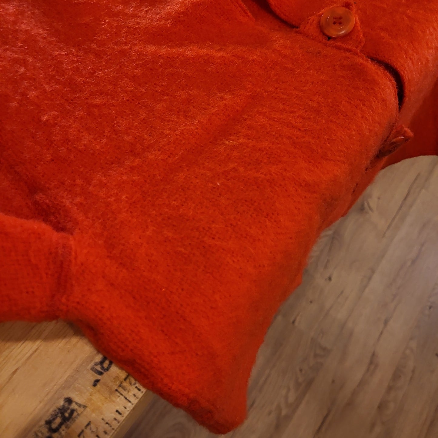Vintage Doncaster 100% Wool Red Sweater Button Detail Size 4 21" P2P