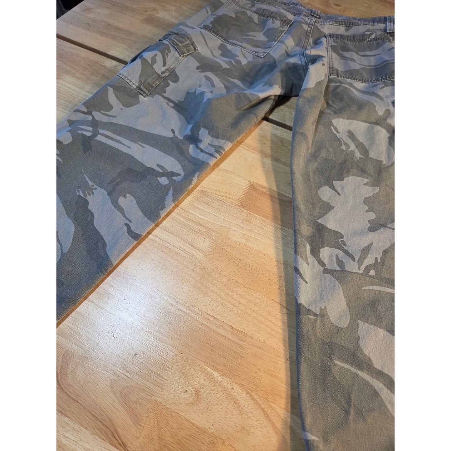 32x34 cargo camouflage pants green army fatigues