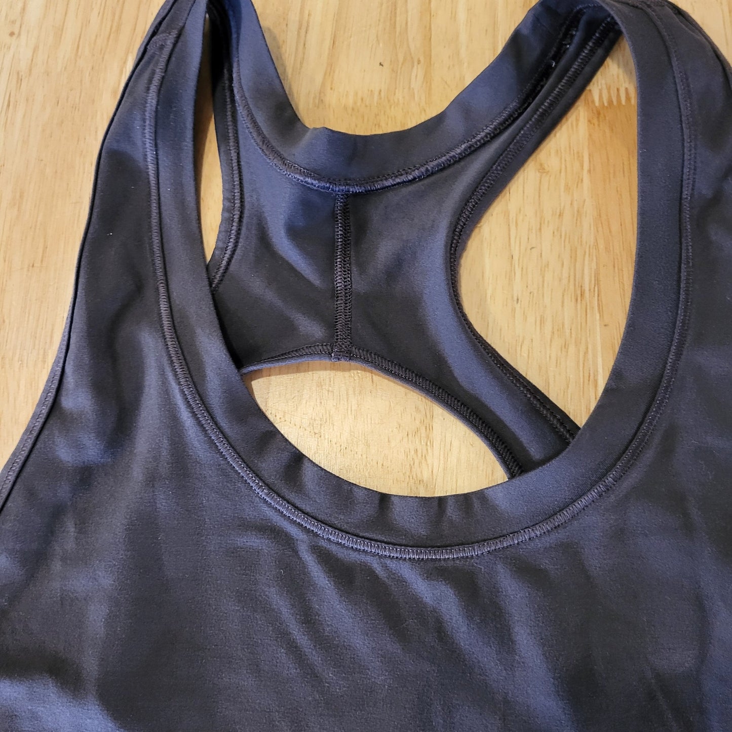 Athleta Gunmetal Gray Keyhole Racerback Tank Large Knit Stretch