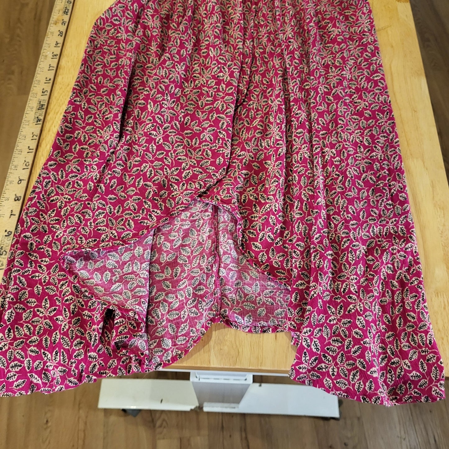 Band Gypsies Pink Floral Hi-Lo Slit Ruffle Spaghetti Strap Dress 17" p2p