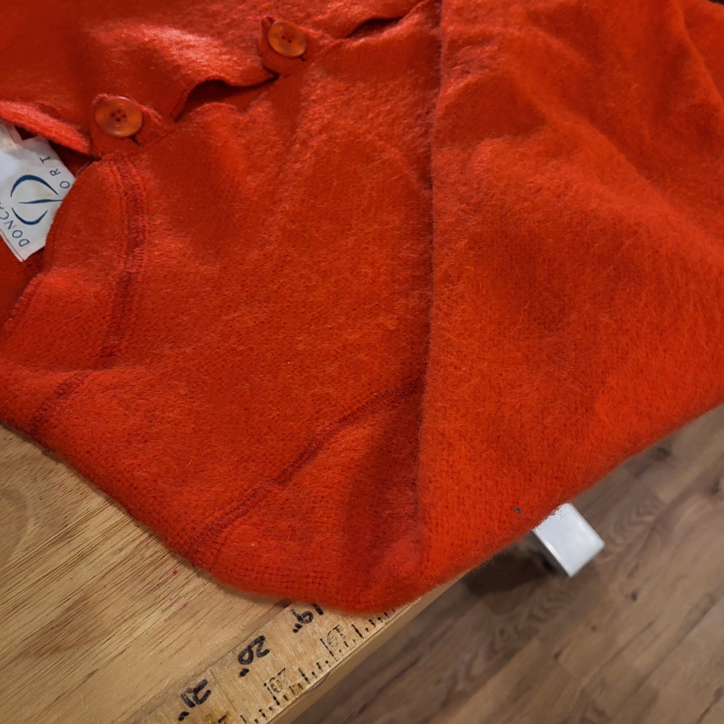 Vintage Doncaster 100% Wool Red Sweater Button Detail Size 4 21" P2P