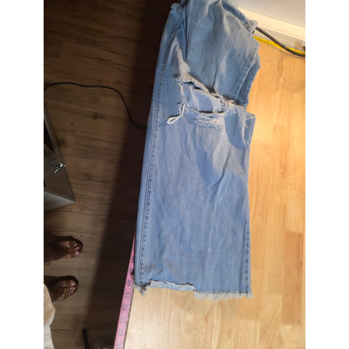True craft relaxed wide leg size 12 distressed light wash jeans