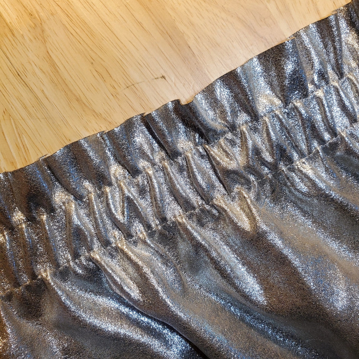 Zara Knit Stretch Metallic Paper Bag Elastic Waist Mini Skirt 28" Waist