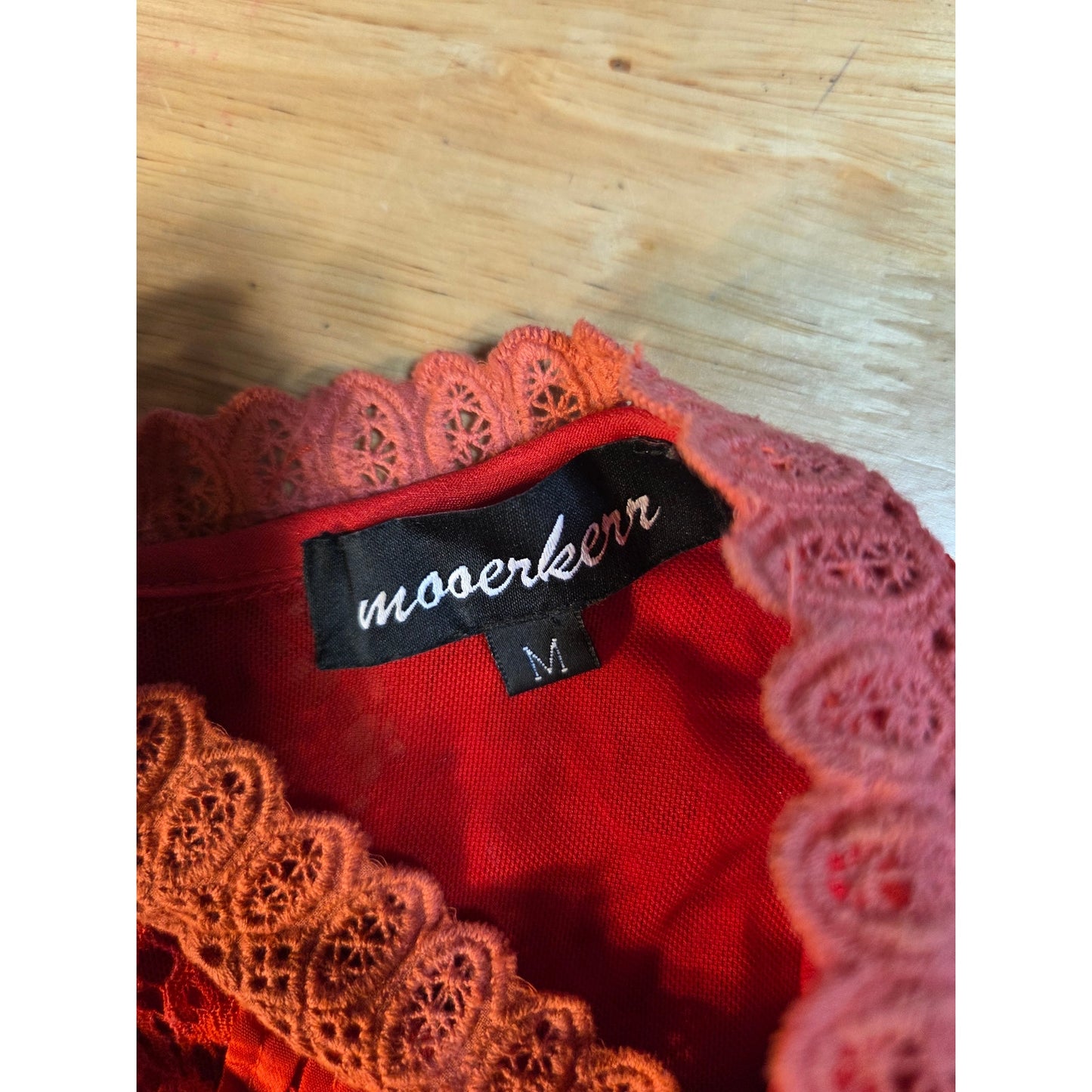 Mooerkeer red lace mini long sleeve dress high neck keyhole back size medium