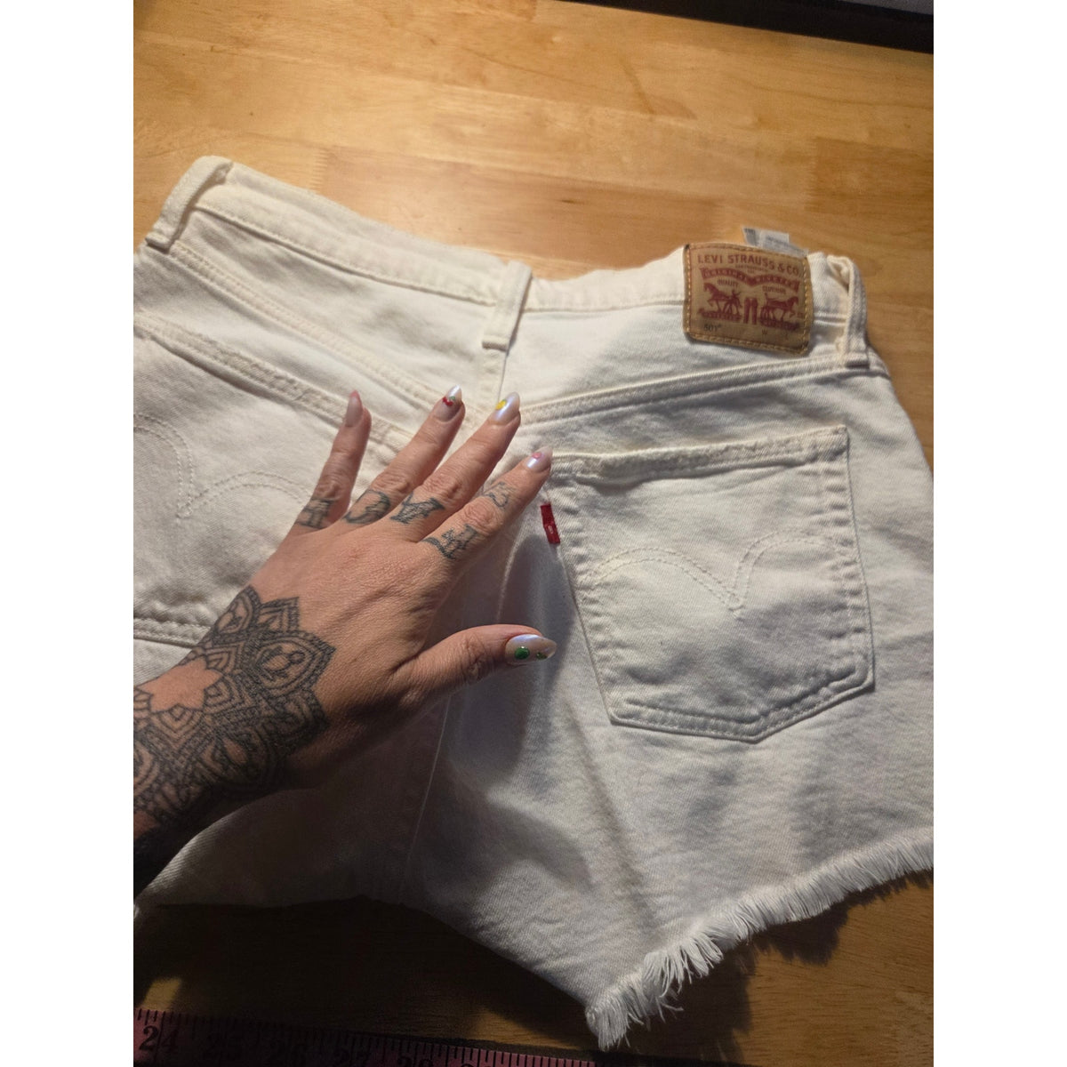 Levi's white cut off denim jeans shorts 27 w