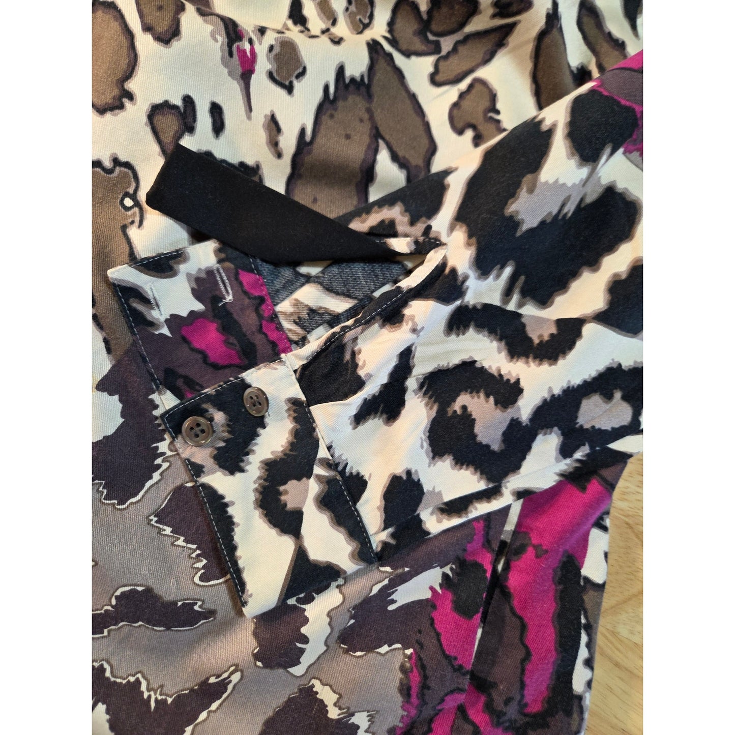 Silk culture size large 100% silk collared blouse colorful purple leopard print